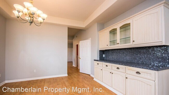 Foto del edificio - 3 br, 2.5 bath House - 524 N. Cleveland St.