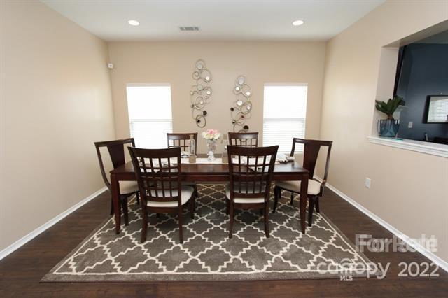 Building Photo - 10437 Kempsford Dr