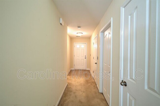 Photo - 112 Stream Crossing Way House