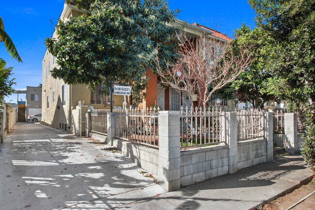 Building Photo - 5418 Lemon Grove Ave