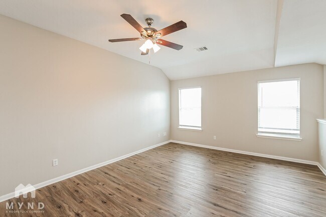 Building Photo - 1019 Auburn View Ln