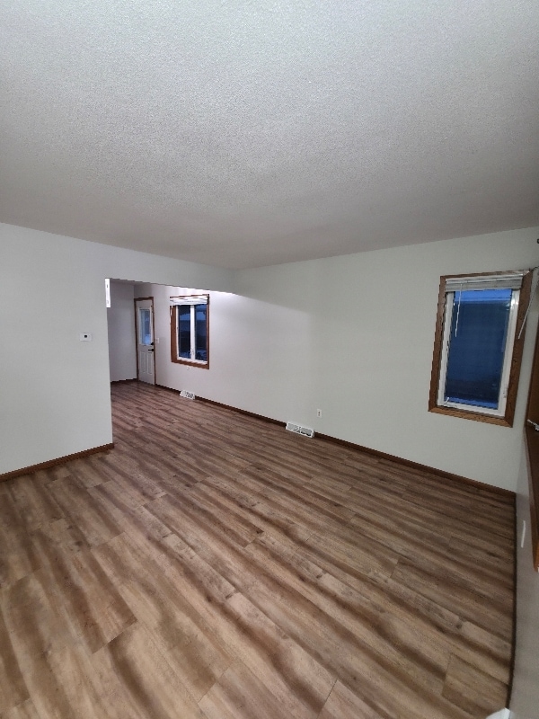 Foto del edificio - 4440 Vera Cruz Ave N