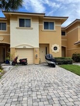 Building Photo - 4360 Berkshire Wharf Dr