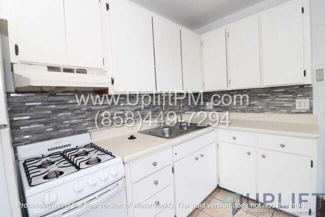 Foto del edificio - Prospect Ave (9535-37)
