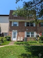 Building Photo - 9901 Hagel Cir