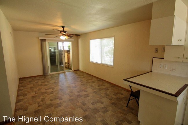 Building Photo - 3 br, 2 bath House - 3490 Riverside Drive