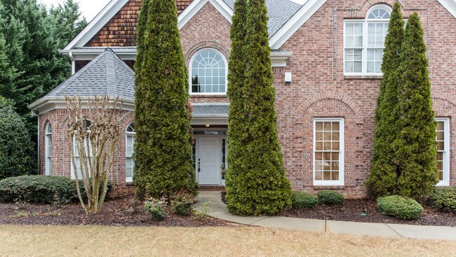 Building Photo - 110 Woodlake Dr