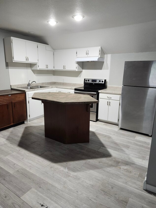 Foto del edificio - 810 2nd Ave N