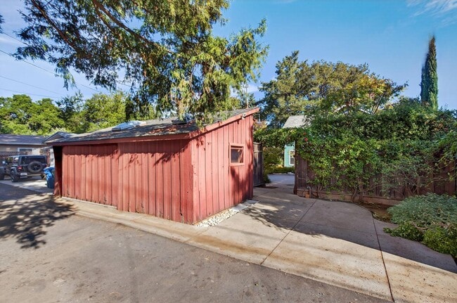 Foto del edificio - 123 Wilder Ave