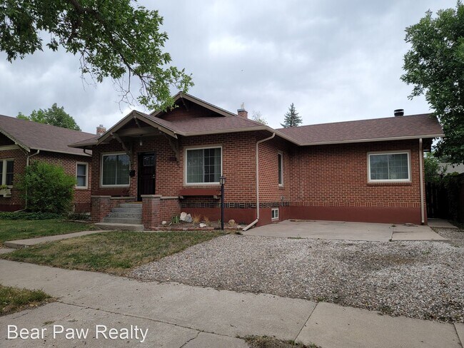 Building Photo - 3 br, 2 bath House - 3111 Thomes Ave