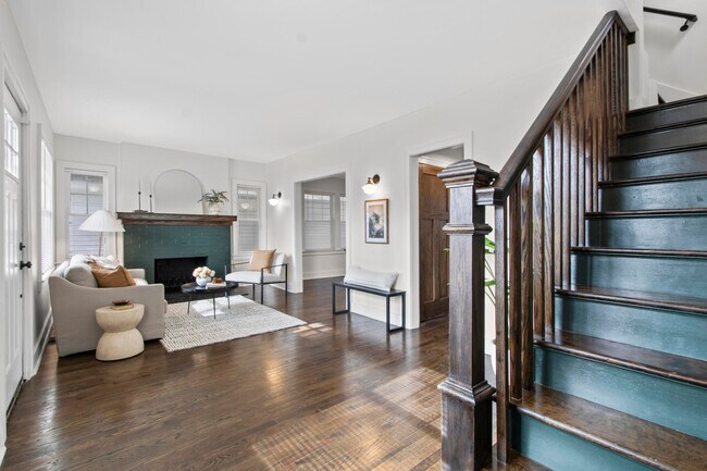 Foto del edificio - 7434 Woodrow Wilson St