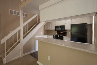 Huntcliffe Apartments photo'