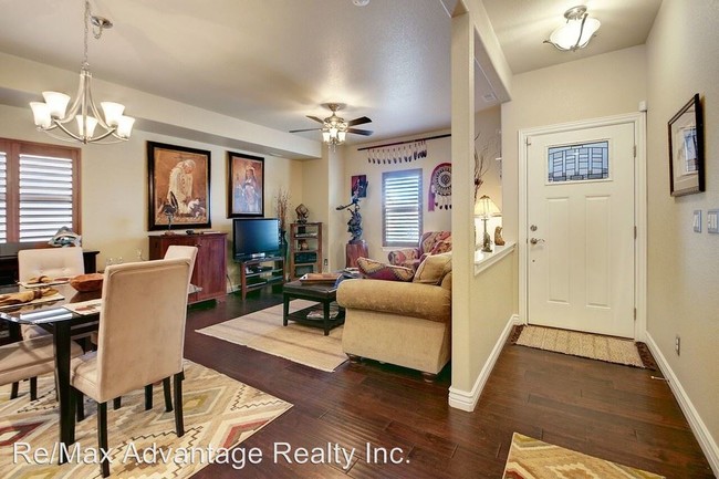 Building Photo - 3 br, 3.5 bath House - 9478 Mosaic Heights