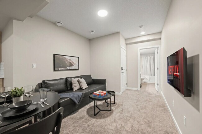 Building Photo - 8664 Edgemont Link NW