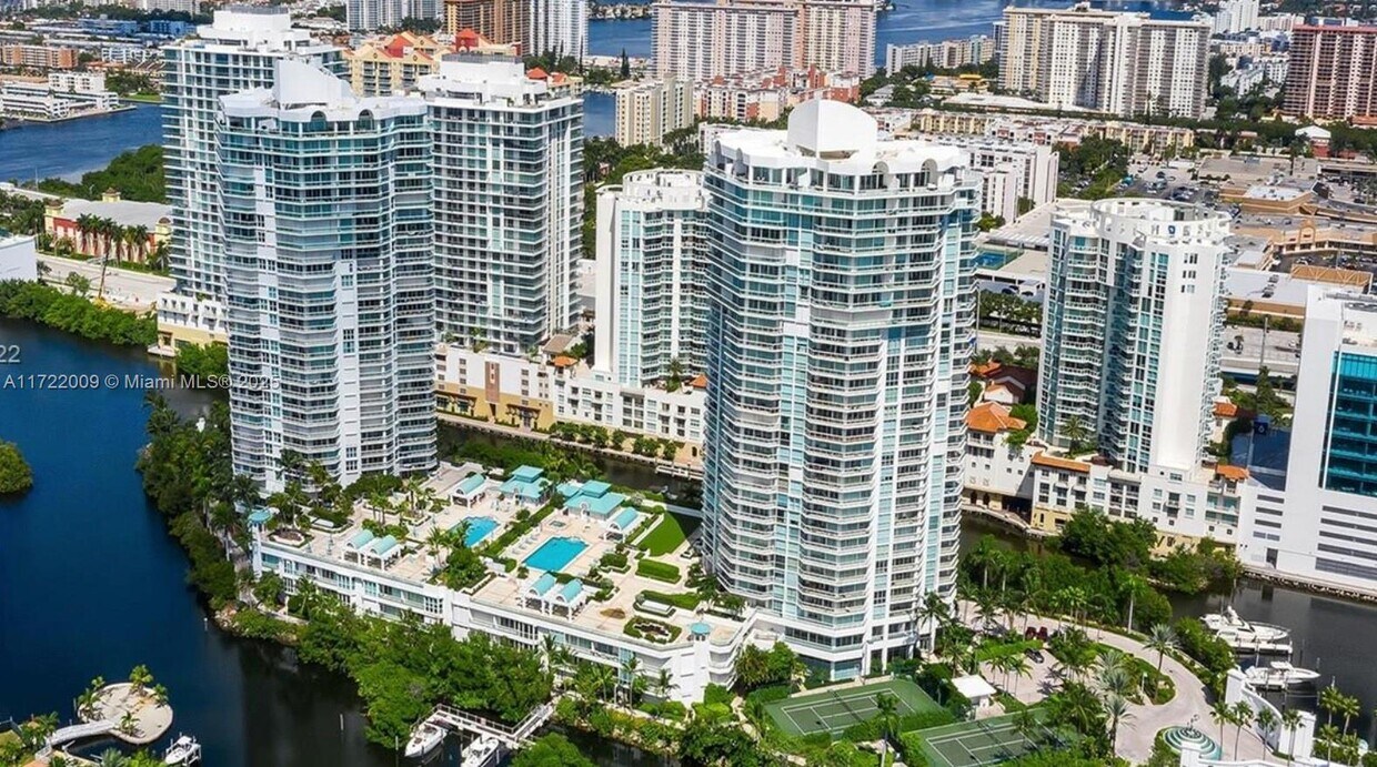 Photo - 16400 Collins Avenue, Sunny Isles Beach, FL 33160 - 3 BR 3 BA Condo