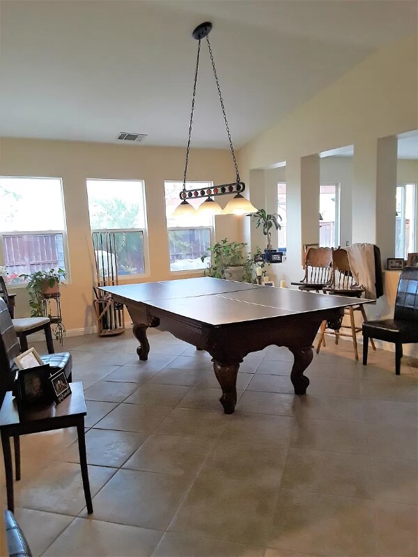 Foto del edificio - 26127 Shady Glen St