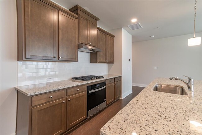 Foto del edificio - 1239 Waterfall Ct