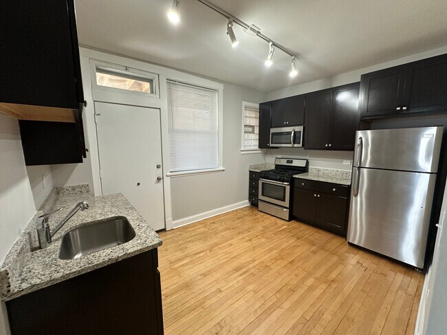 Foto del edificio - 5344 N Paulina St