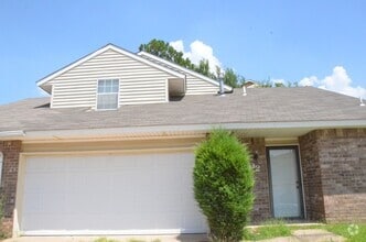 Building Photo - 3202 Barley Ct