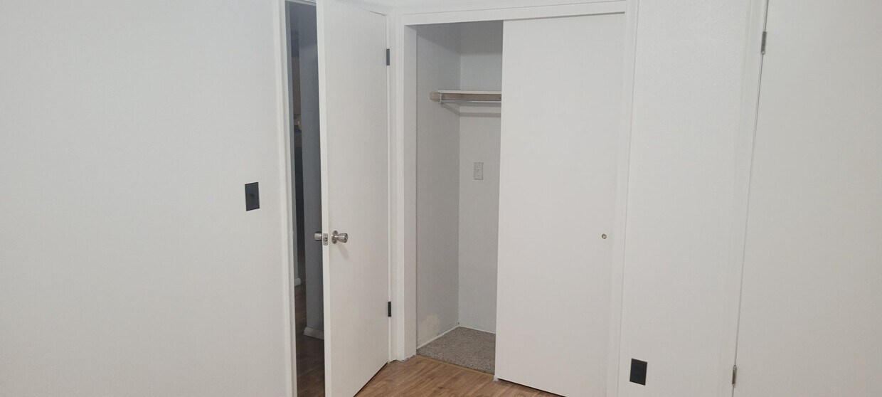 Foto del edificio - 4977 S 5415 W