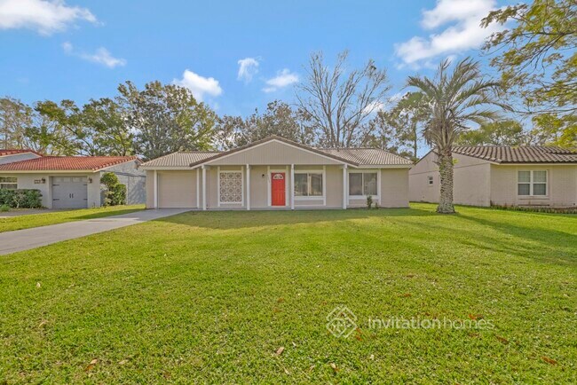 Building Photo - 10425 Kingbrook Ln