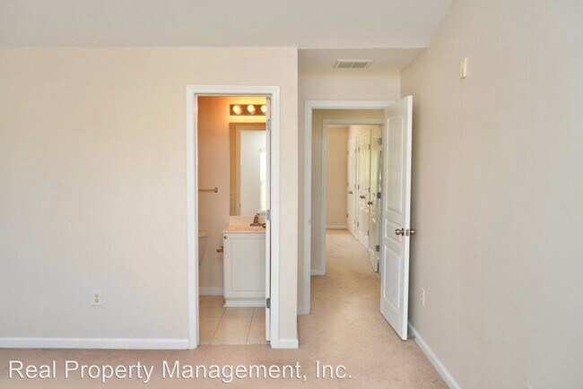 Foto del edificio - 2 br, 2.5 bath House - 1855 Candlewood Ct,...