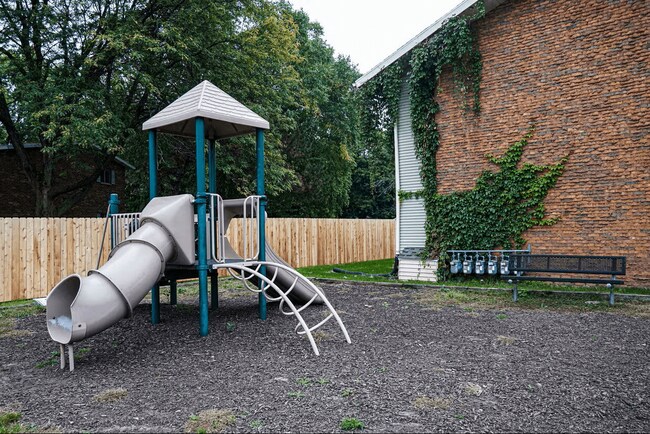 Foto del edificio - Sundale Townhomes