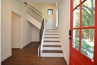 Building Photo - 1525 Weber St