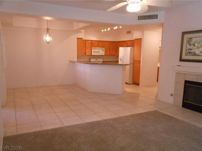 Foto del edificio - 103 Topsail Dr