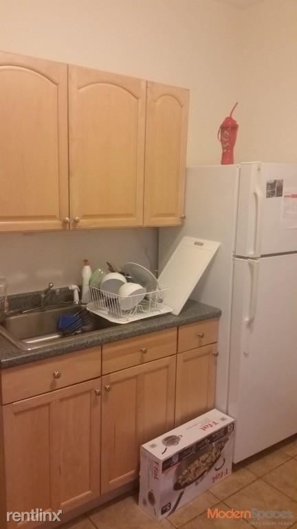 Building Photo - 2 br, 1 bath  - 2822 36th St 2