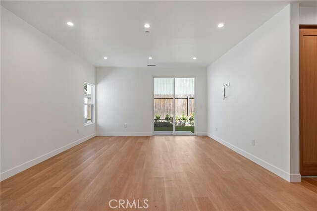 Foto del edificio - 21824 Cohasset St