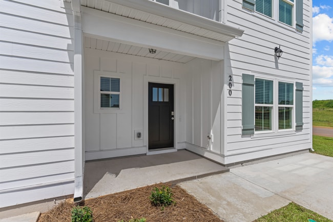 Building Photo - 200 Clifton Dr