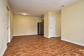 Building Photo - Table Rock Apartments