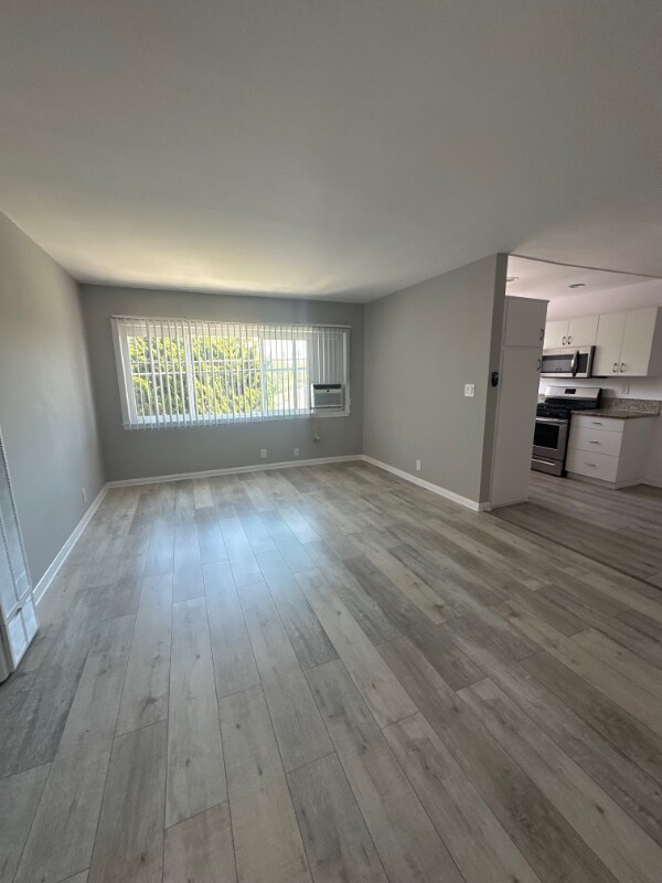 Foto del edificio - 11818 Gateway Blvd
