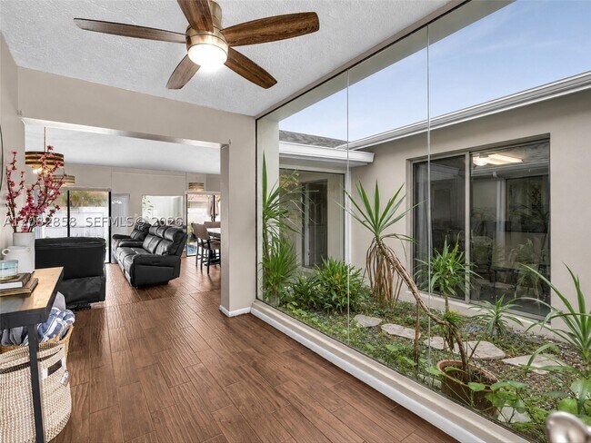 Building Photo - 8240 NW 54th St
