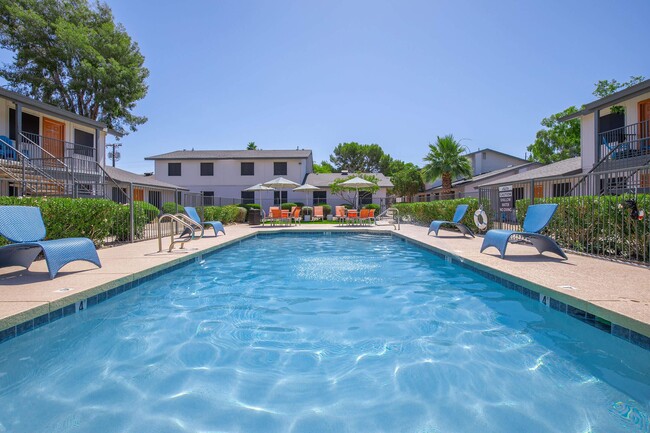 Building Photo - Atwater