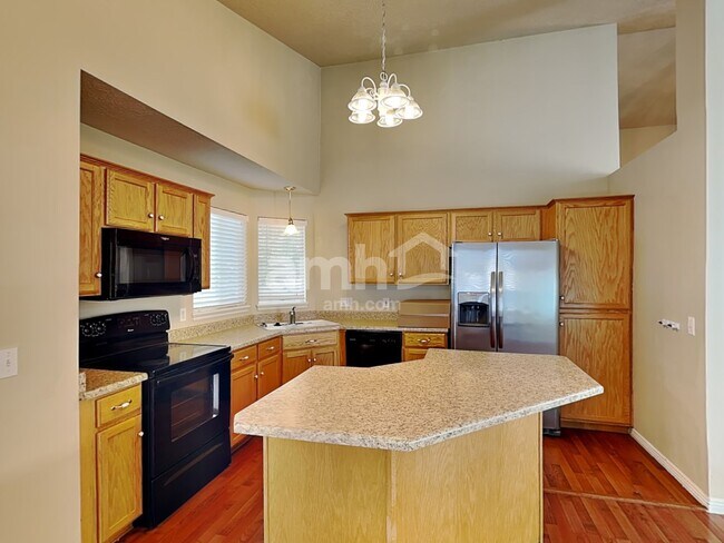 Foto del edificio - 3595 S Feulner Dr