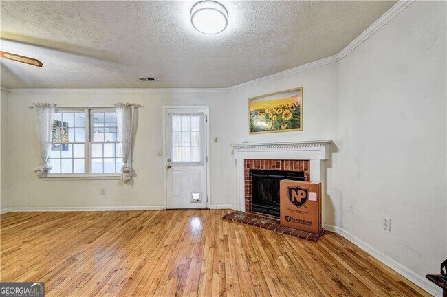 Foto del edificio - 5615 Executive Way