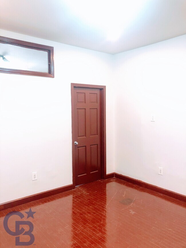 Foto del edificio - 1448 36th St