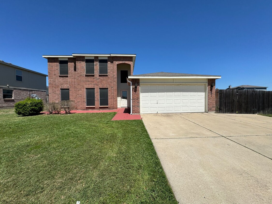 Foto principal - 3301 Bull Run Dr
