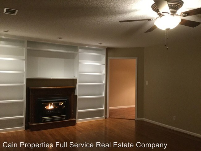 Building Photo - 3 br, 2 bath House - 3652 Griffin Drive