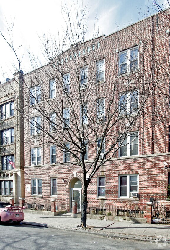 Building Photo - 77-79 Elliott Ave
