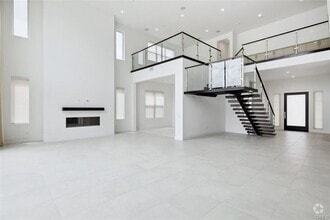 Building Photo - 11854 Hillsborough Ln