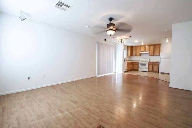Foto del edificio - 7204 Platinum Peak Ave