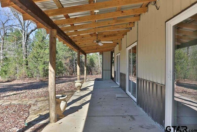 Building Photo - 2853 FM 344 E