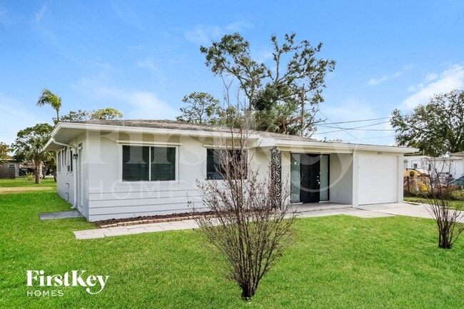 Building Photo - 3711 Kelly St