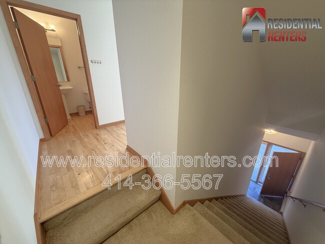 Foto del edificio - 2121 N Riverboat Rd