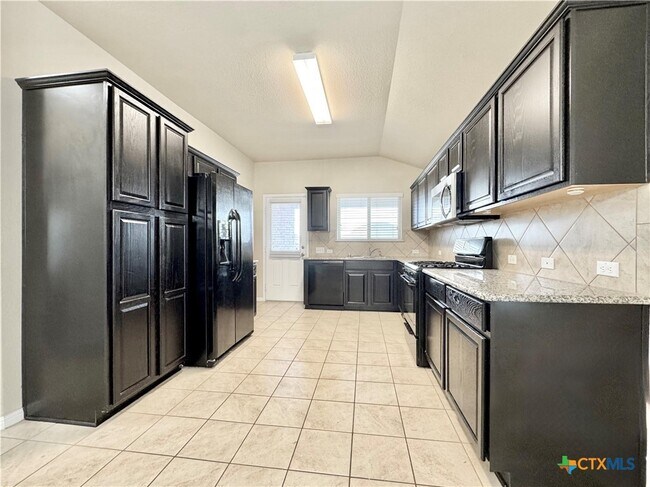 Foto del edificio - 1024 Britt Ln