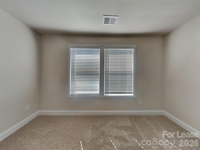 Foto del edificio - 123 Halesworth Rd