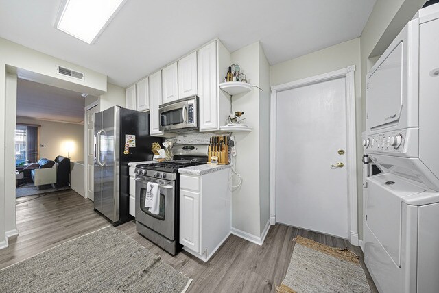 Foto del edificio - 1942 Tall Oaks Dr